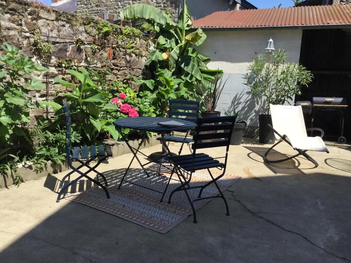 Ferienwohnung Les2 Cerisiers Pontorson Privatunterkunft