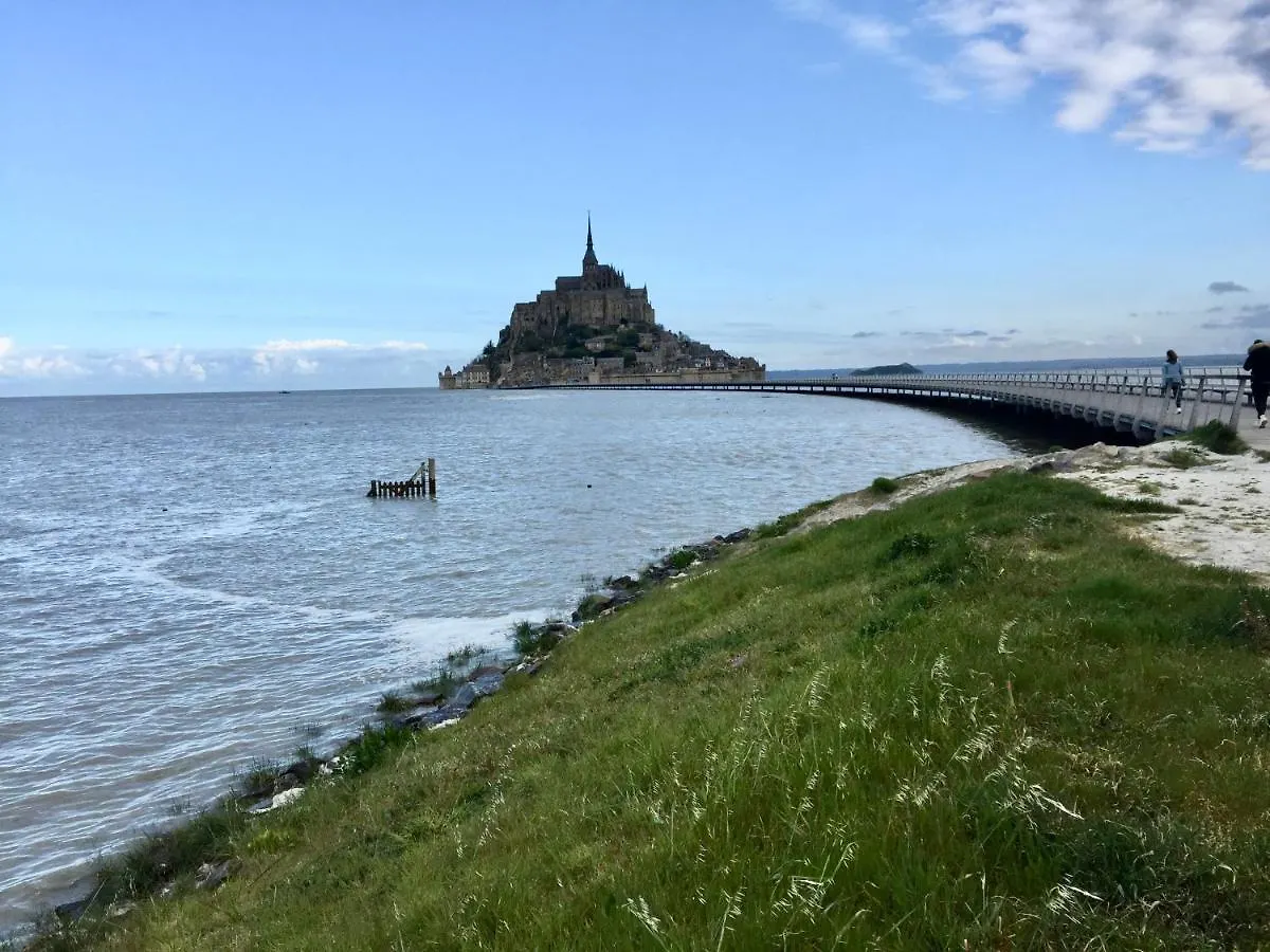 Ferienwohnung Les2 Cerisiers Pontorson Frankreich